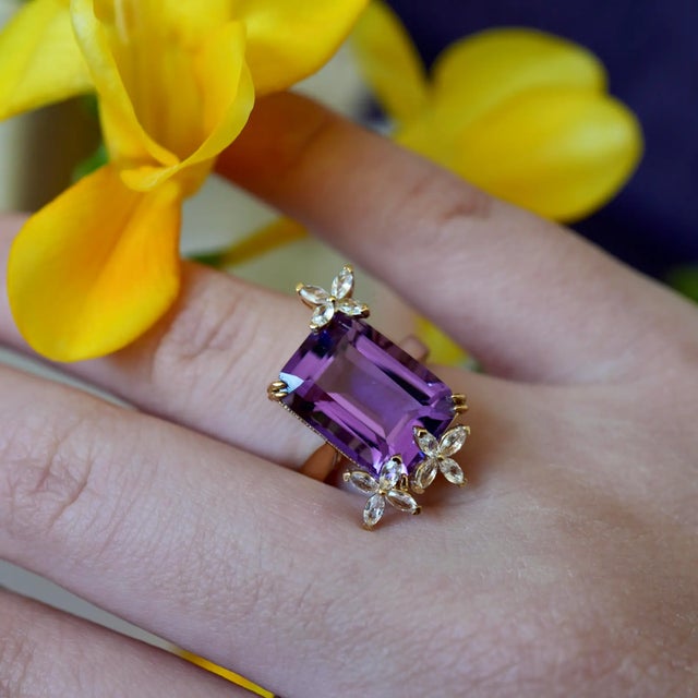 Amethyst Kai Amethyst White Sapphire Butterfly Ring in 14k Gold Ring, size 5 For Sale - Image 8 of 11