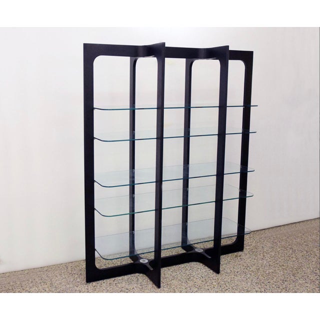 Wood and Glass Bookcase from Bernini, 1970s For Sale - Image 4 of 12