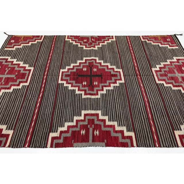Textile Modern Navajo-Style Hand-Woven Wool Rug With Geometric Terraced Medallions For Sale - Image 7 of 10