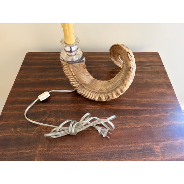 Vintage Ram’s Horn Table Lamp – Rustic English Country House Style Lighting For Sale - Image 10 of 10