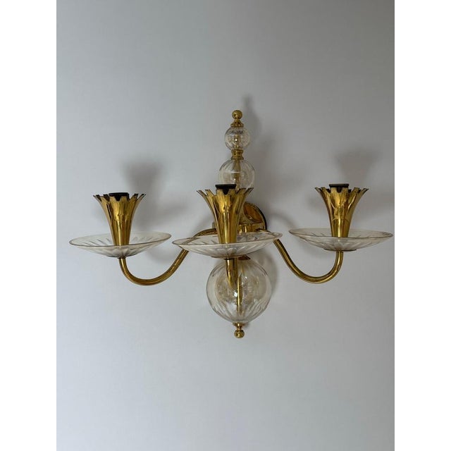 Crystal and Brass Wall Sconce with Glass by Lightolier, 1950s For Sale - Image 14 of 18