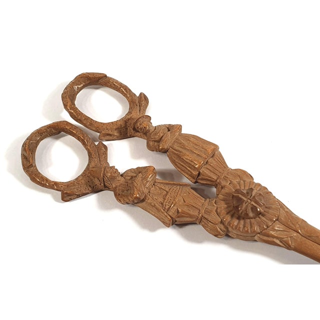 19th Century Finely Carved Figural Wooden Sugar/Grape Tongs Black Forest Style For Sale In Houston - Image 6 of 12