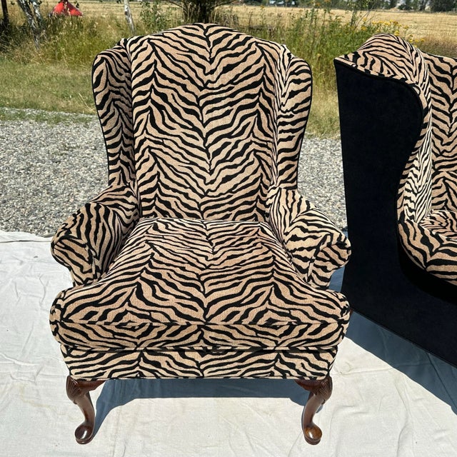 Pair of Bespoke Animal Print Chenille Queen Anne Wingback Chairs – Hollywood Regency For Sale - Image 4 of 7