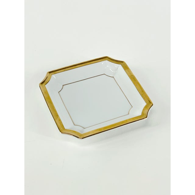 Hollywood Regency Vintage Classic Porcelain Trinket Dish by Andrea by Sadek 8.25" X 8.25" X 1.25" For Sale - Image 3 of 8