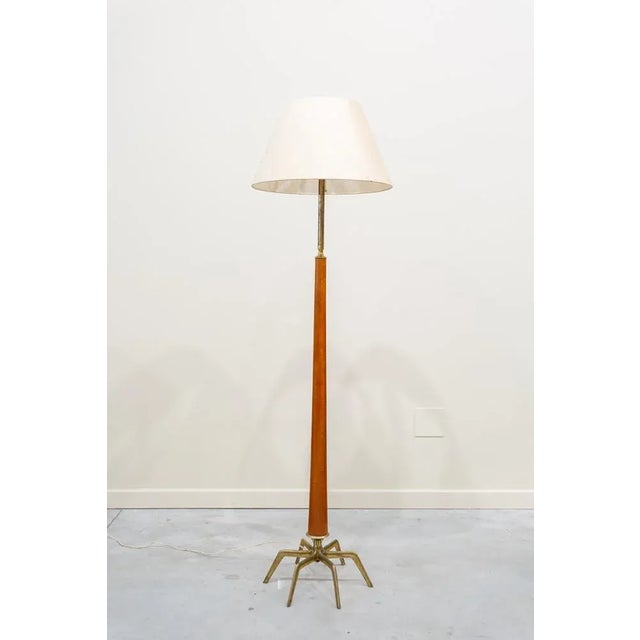 Beige Floor Lamp in Bronze and Wood For Sale - Image 8 of 8