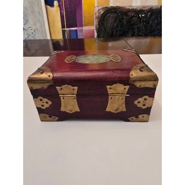 Vintage Hollywood Regency Mid Century Chinese Jade Box For Sale In Boston - Image 6 of 8