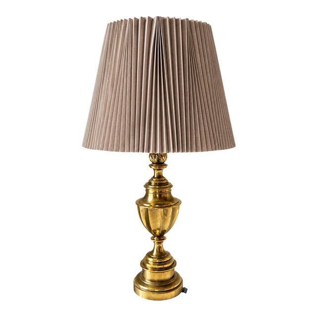 Mid 20th Century Stiffel Brass-Tone Fluted Trophy Urn Table Lamp With Pleated Shade For Sale