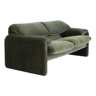 Two-Seat Sofa by Vico Magistretti for Cassina, 1973 For Sale