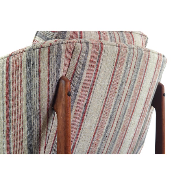 1960s Mid Century Modern Danish Lounge Chair on Walnut Base with Back Detail For Sale - Image 5 of 8