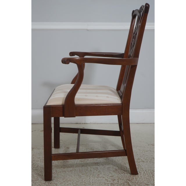 Chippendale Set of 8 Stickley Chippendale Mahogany Dining Room Chairs For Sale - Image 3 of 18