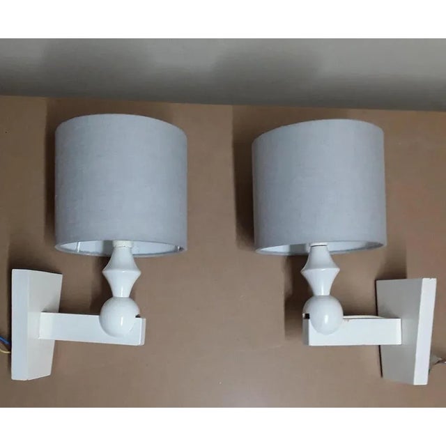 Wood Vintage Wall Lights in White Painted Beech & Gray Fabric, 1970s, Set of 2 For Sale - Image 7 of 7