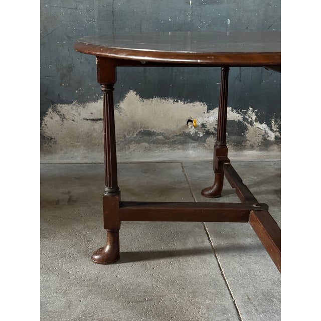 Queen Anne Unusual 19th Century Gate Leg Table For Sale - Image 3 of 10