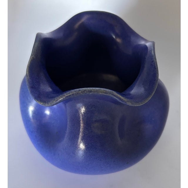 American Mid 20th Century w.j. Gordy Pinch Vase Pottery For Sale - Image 3 of 7