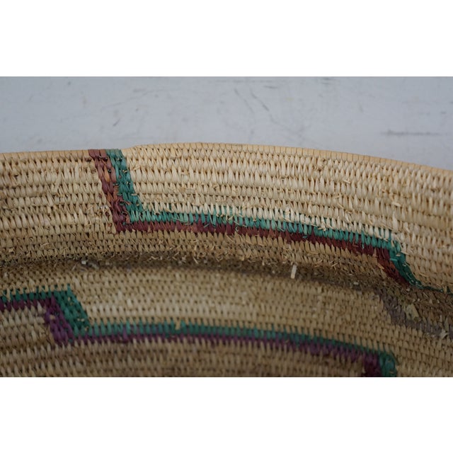 Beige Late 20th Century Shalimar Collection Attributed Hand Woven Palm Leaf Basket Urn Hamper Southwestern For Sale - Image 8 of 10