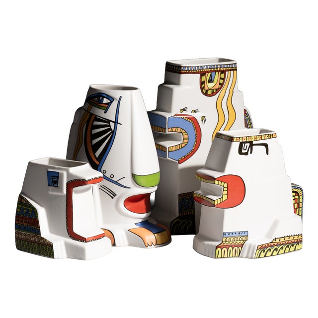Leones Porcelain Vase Set by Javier Mariscal for Rosenthal, 1990s, Set of 4 For Sale