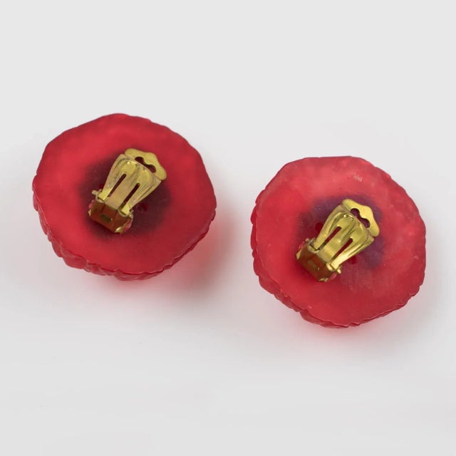 Oversized Frosted Purple and Red Rock Lucite Pair of Clip Earrings For Sale - Image 4 of 5