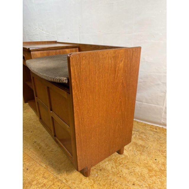 Mid-Century Teak Telephone Seat from Nathan, 1960-1970 For Sale - Image 6 of 10