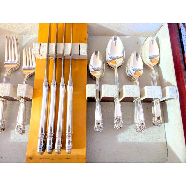 Vintage 1847 Rogers Bros. Silverplate Flatware Set - "Eternally Yours" - 52 Pieces With Original Anti-Tarnish Chest For Sale - Image 9 of 13