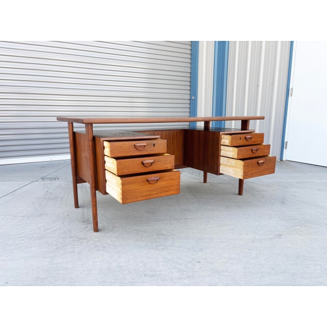 Wood 1960s Danish Modern Teak Executive Desk by Kai Kristiansen For Sale - Image 7 of 12
