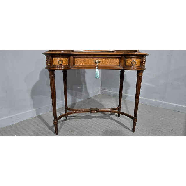 French Dressing Table, 1880 For Sale - Image 4 of 18
