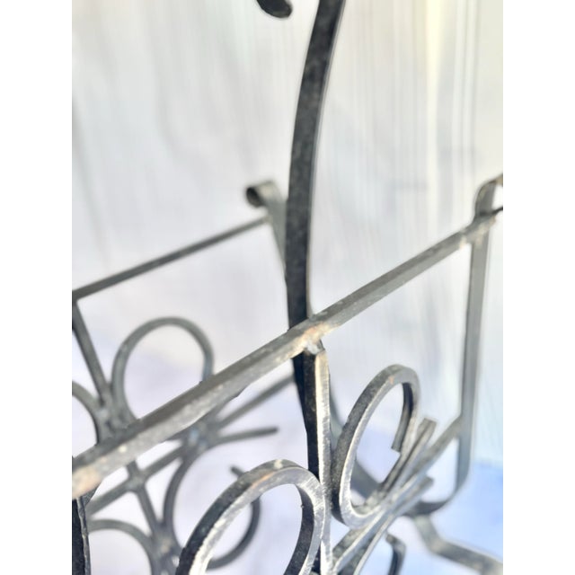 Metal Vintage Mid-Century Wrought Iron Magazine Rack With Brass Handle – Elegant Decorative Storage For Sale - Image 7 of 11