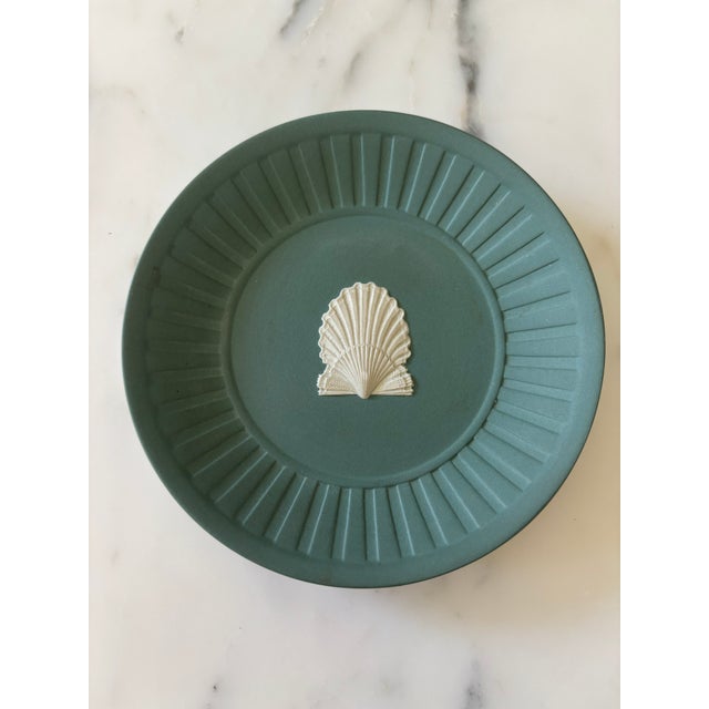 Vintage Wedgwood Jasperware Teal Green Scallop Shell Petite Trinket Dish & Lidded Box For Sale - Image 10 of 14