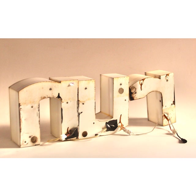 Mid-Century Modern Illuminated Run Letters, 1970s, Set of 3 For Sale - Image 4 of 6