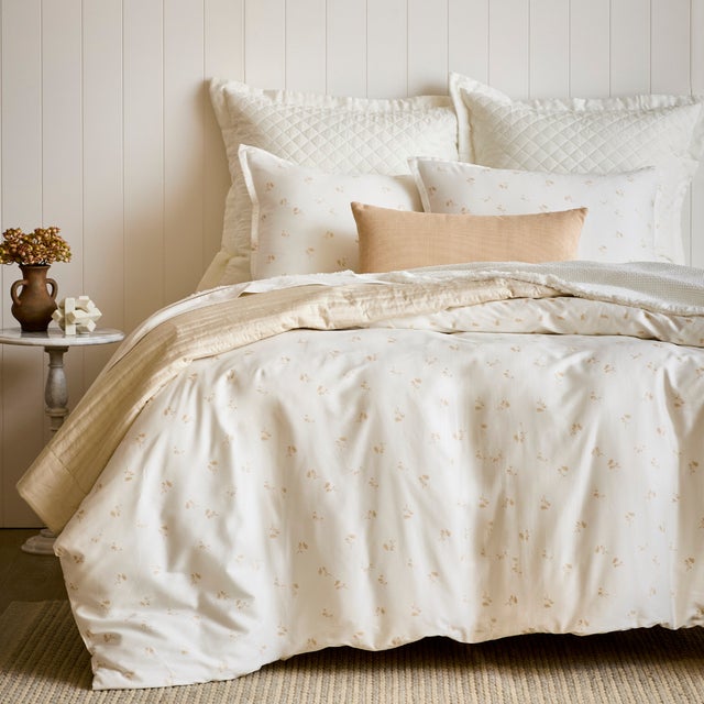 Flora Linen Set 4 Piece Set, Full For Sale