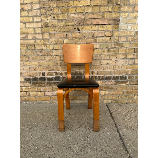 Wood Set of 4 Mid-Century Modern Style Bentwood Chairs – Falcon Products For Sale - Image 7 of 12