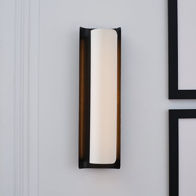 Windsor Smith for Visual Comfort Signature Penumbra 21" Sconce in Bronze and Linen For Sale - Image 12 of 12
