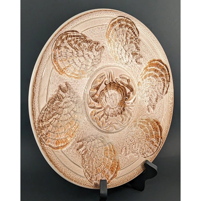 Mid-Century Modern Vintage Sarreguemines Crab Center Thick France 1970s Oyster Serving Plate For Sale - Image 3 of 4