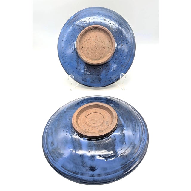 Vintage Wheel Thrown Studio Pottery Glazed Stoneware Plates, a Pair For Sale In Miami - Image 6 of 12