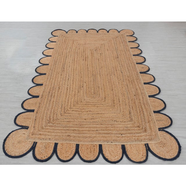 Black Scallop Edge Jute Rug 2x2 Ft. For Sale - Image 4 of 13