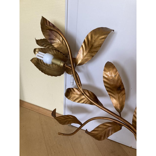 Gold Hollywood Regency Gold-Colored Floral Brass Wall Lamp by Hans Kögl, 1960s For Sale - Image 8 of 14