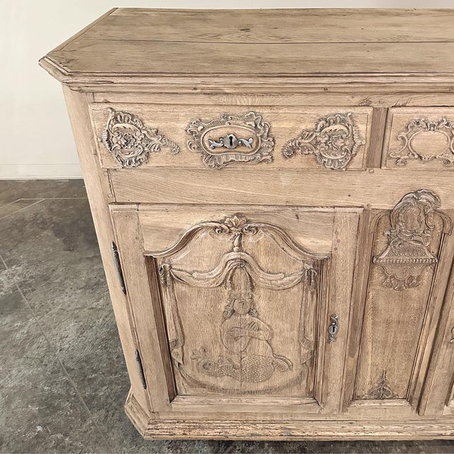 Early 18th Century Belgian Liègeois Régence Period Hand-Carved Stripped Oak Mermaid Buffet For Sale - Image 16 of 18