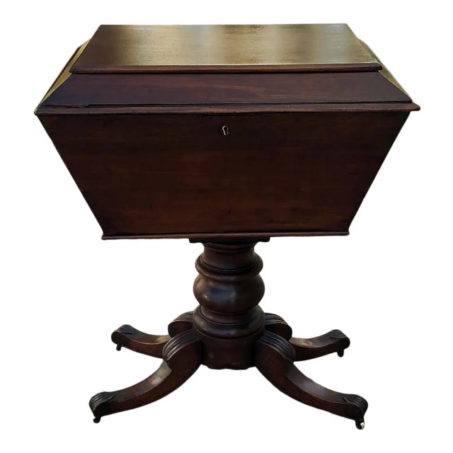 Cellarette, 19th Century English Regency Period Wine Server in Mahogany For Sale