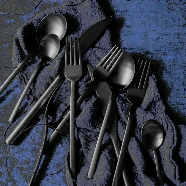 Made in Italy with the highest quality of 18/10 stainless steel, 4,0 mm thick, very durable, ergonomic. Knives have double...