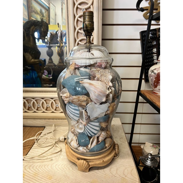 1980s Vintage Coastal Shell Lamp For Sale - Image 5 of 7