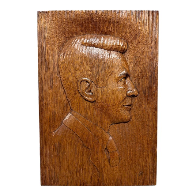 Vintage Gentleman Profile Bas-Relief Portrait in a Wood Carved Plaque Wall Hanging For Sale