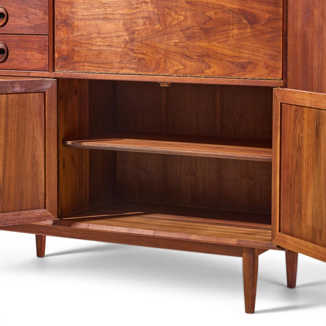 Jack Cartwright for Founders Mid Century Walnut and Cane Bar Cabinet For Sale - Image 9 of 10