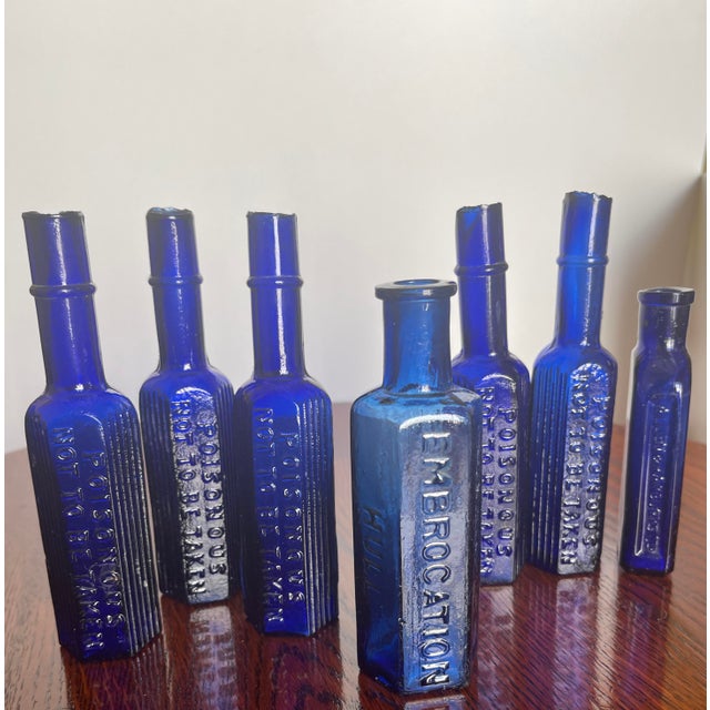 1900 - 1909 Curated Collection of 6 Victorian Cobalt Blue Apothecary & Poison Bottles For Sale - Image 5 of 8