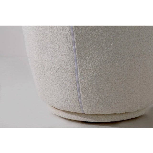 Set of French Leaf-Shaped Bouclé Armchairs, 1960s For Sale - Image 4 of 7