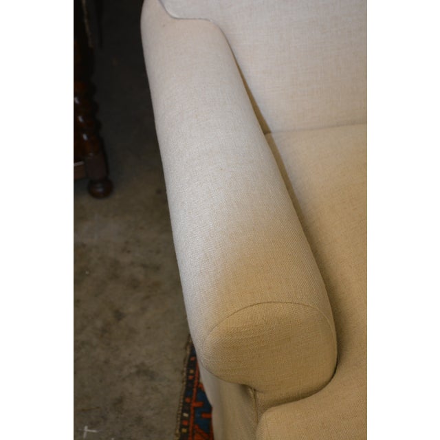 This is a comfortable arm chair by Pearson. I'm listed as cream/off white as it doesn't look totally white white. I don't...
