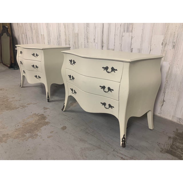 French Pair of Vintage Bombe Commodes For Sale - Image 3 of 12