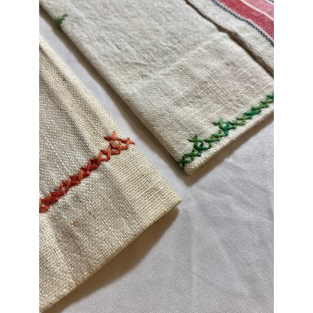 White Vintage Linen Tea Towels Set: 1950s Appliqué Veggie Carts, Hand Embroidered - a Pair For Sale - Image 8 of 9