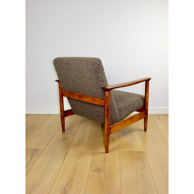 Textile GFM-142 Armchair in Brown-Chocolate Thick Boucle by Edmund Homa, 1970 For Sale - Image 7 of 12