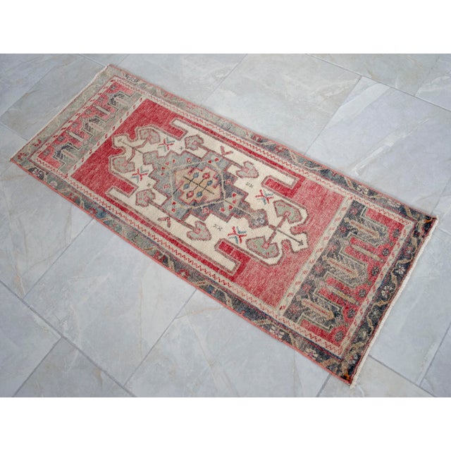 Turkish 1970s Vintage Hand Knotted Small Rug For Sale - Image 3 of 8