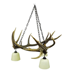 Rustic Antler Lamp With Deer Antlers