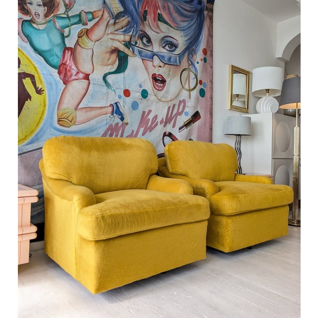 Swivel Armchairs in Ochre Yellow Mohair from Kravet, USA, 1970s For Sale - Image 11 of 12