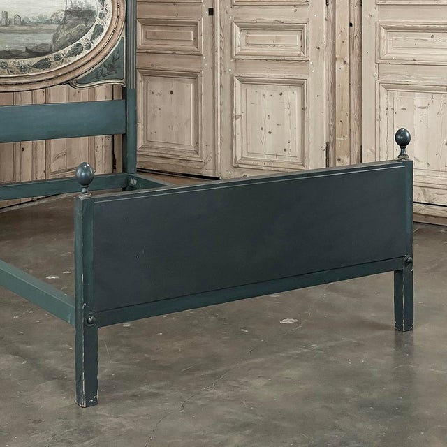 19th Century Dutch Neoclassical Louis XVI Painted Bed For Sale - Image 14 of 18